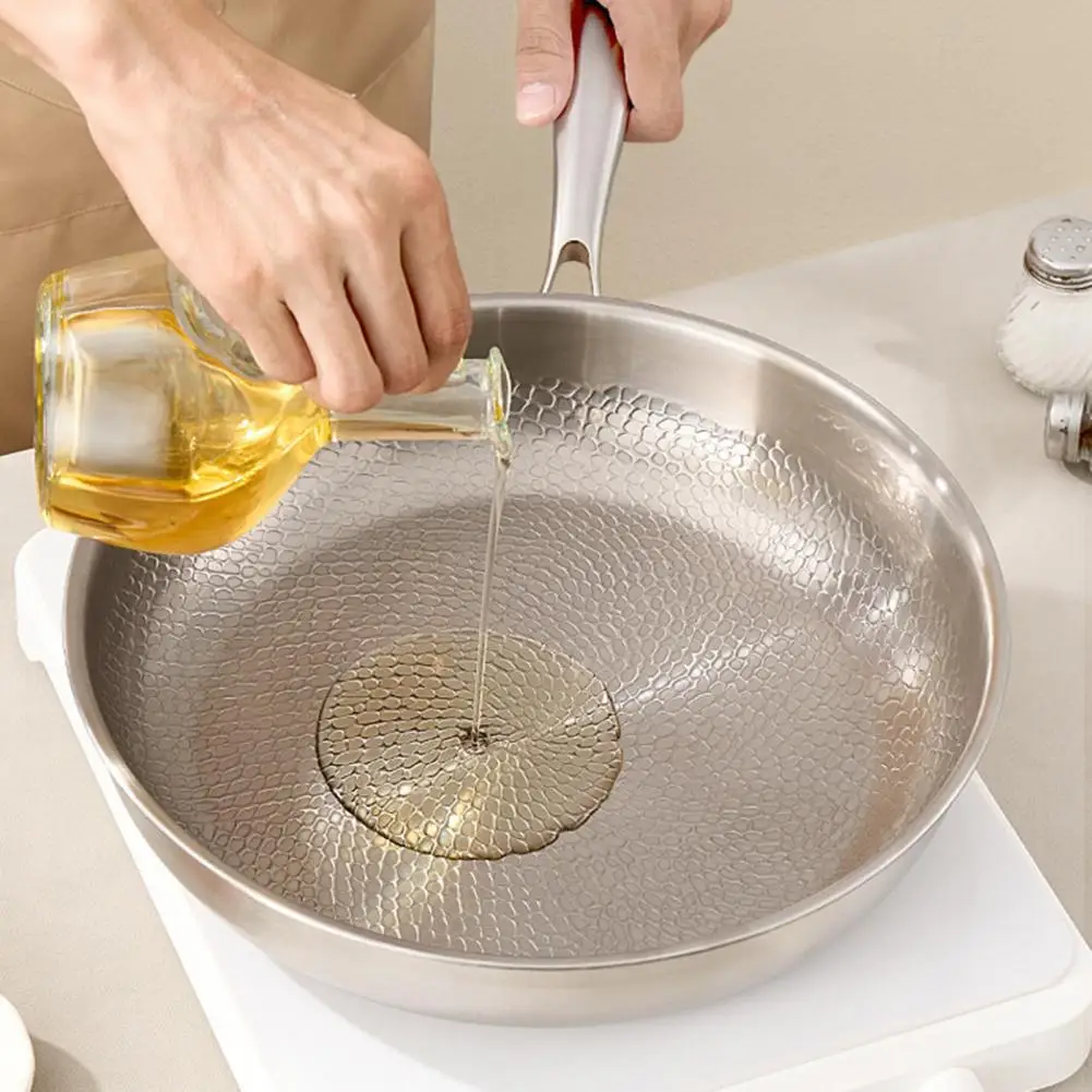 Chef Pan Frying Pan with Lid Scratch-resistant Non-stick Hammered Skillet Durable Healthy Cooking Cookware for Gas Induction