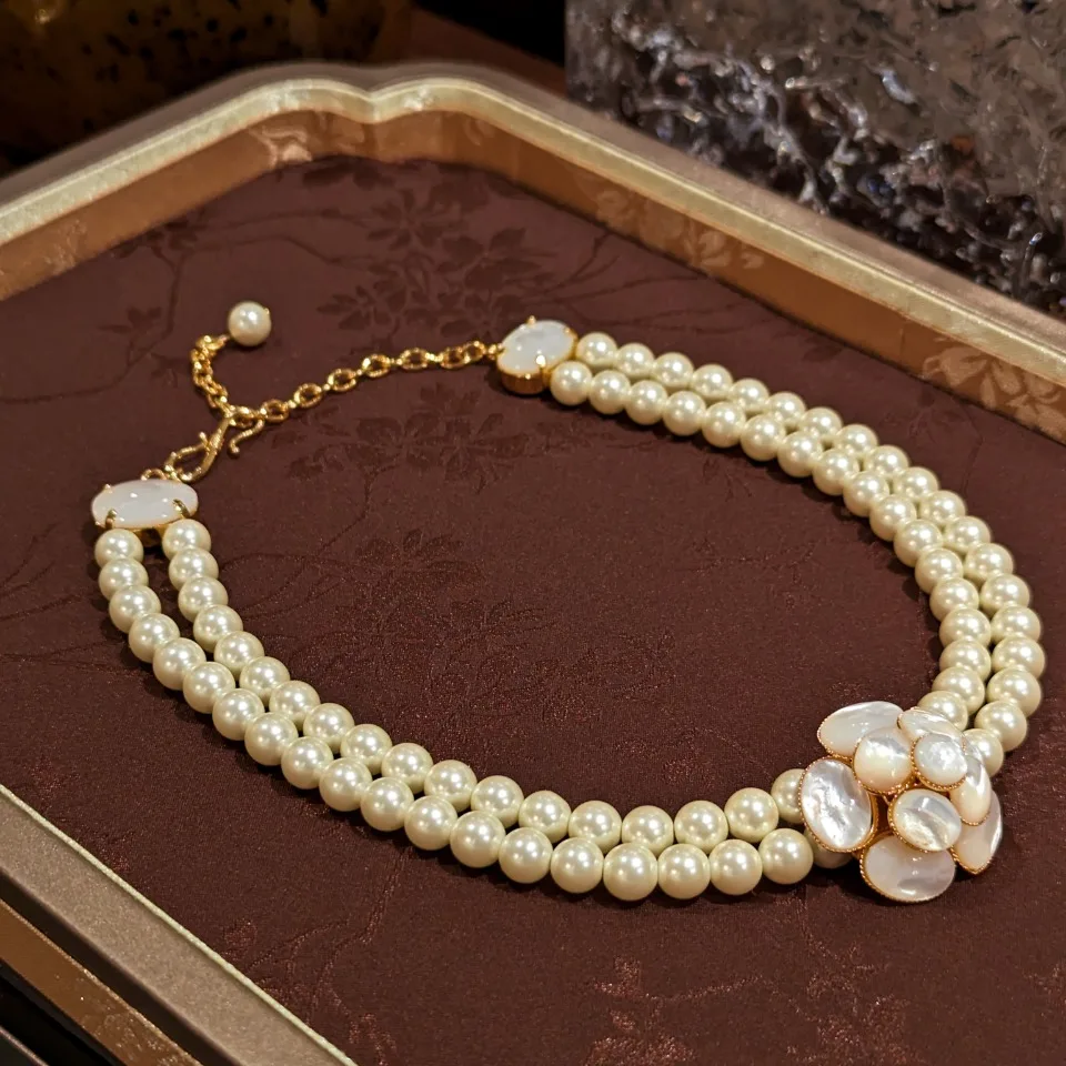 

French exquisite pearl flowers intellectual elegant atmosphere fritillary necklace