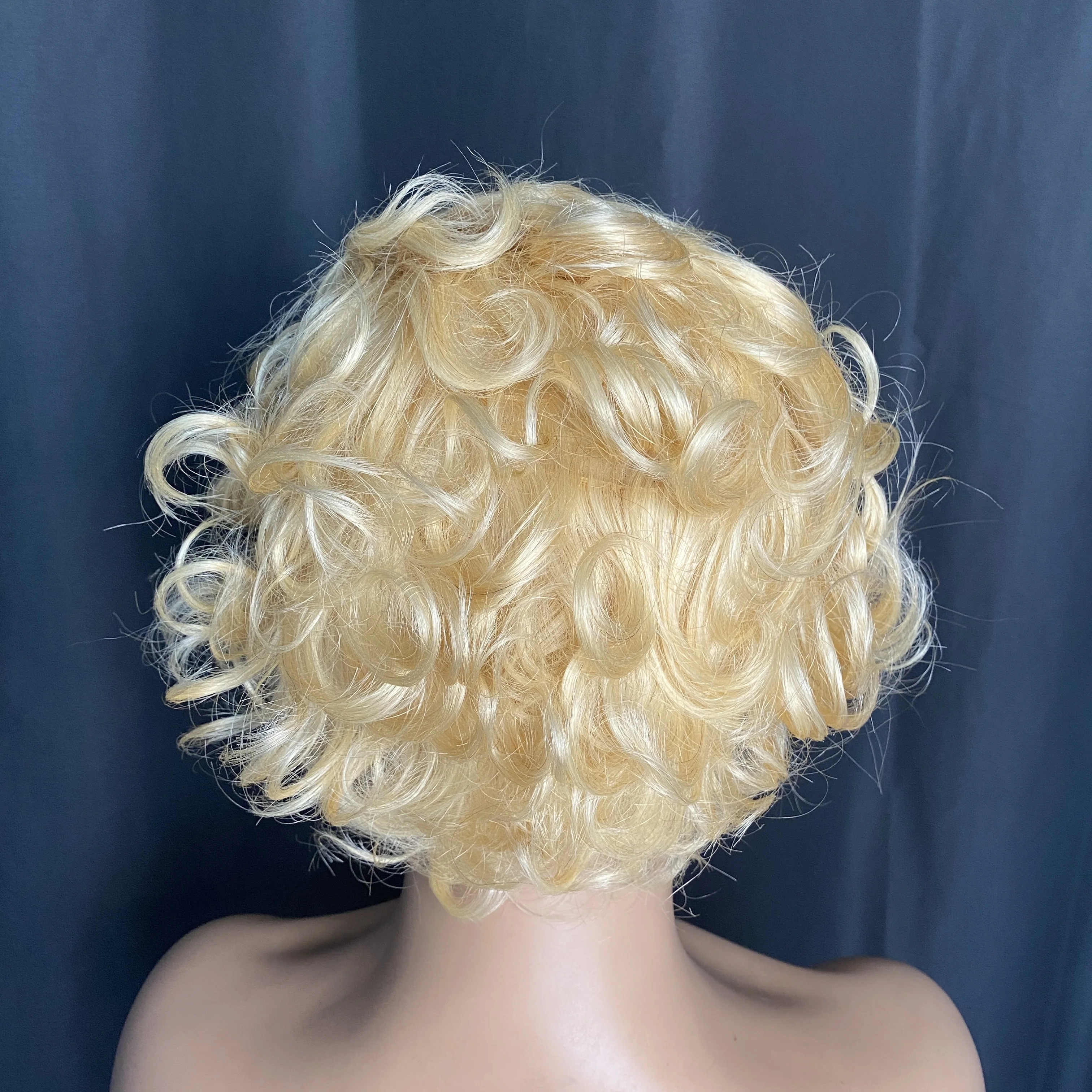 613 Blonde Short Pixie Cut Wig Human Hair Curly Human Hair 13x1 Part Lace Wigs For Women Loose Curly Wig