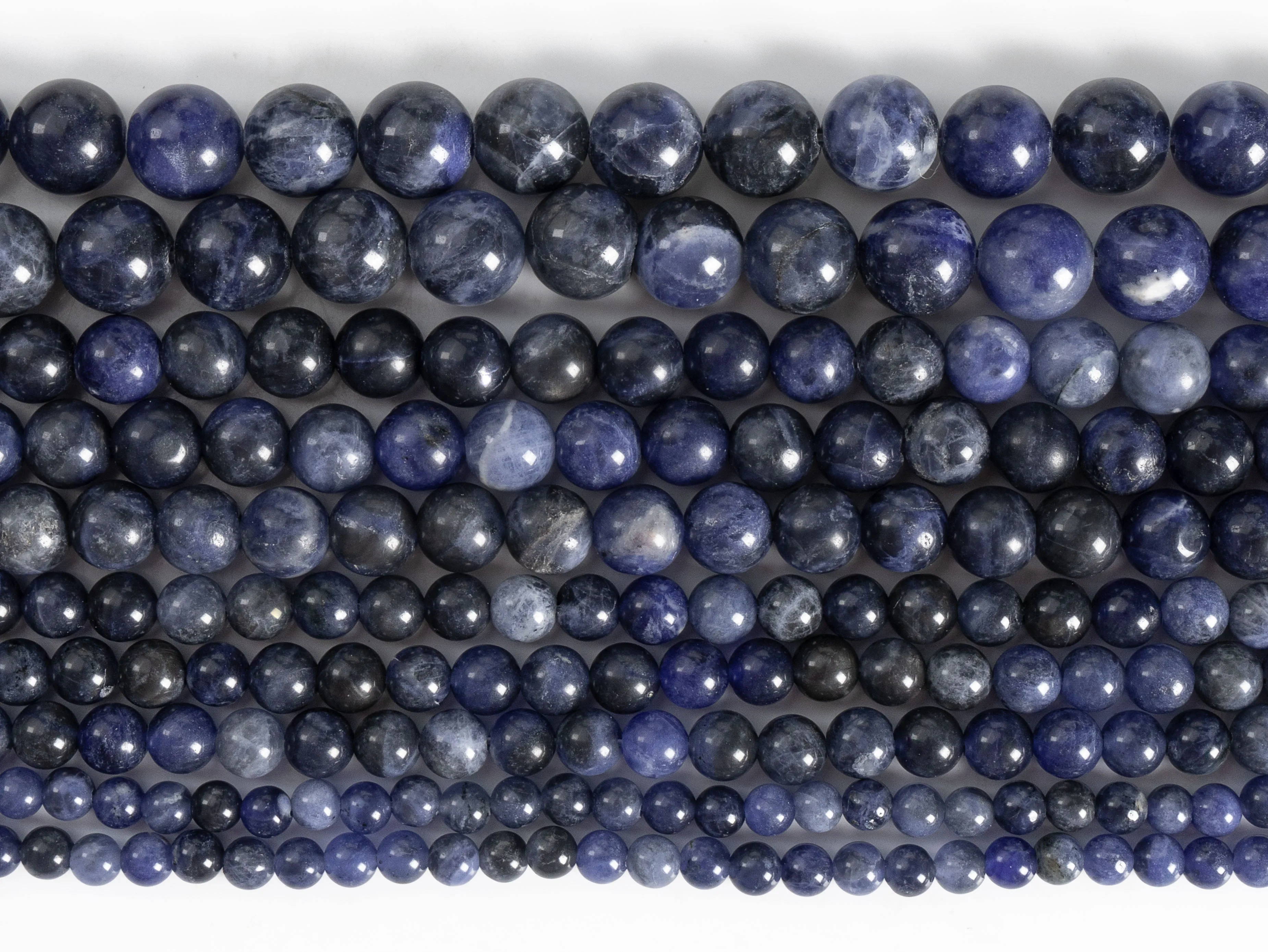 Natural stone Sodalite Beads Grade AAA Gemstone Loose Beads Round shape Size Options 4/6/8/10/12mm for Jewelry Making