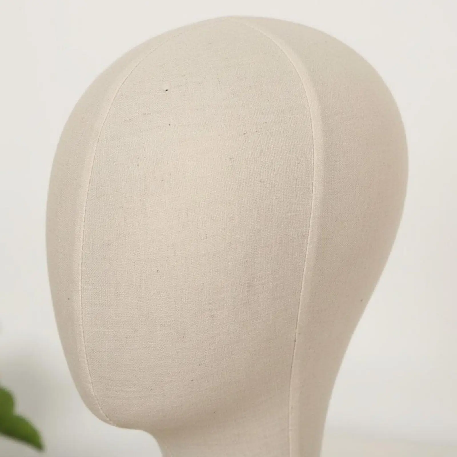 cabeza-de-maniqui-textil-con-base-de-madera-aspecto-profesional-para-estudio