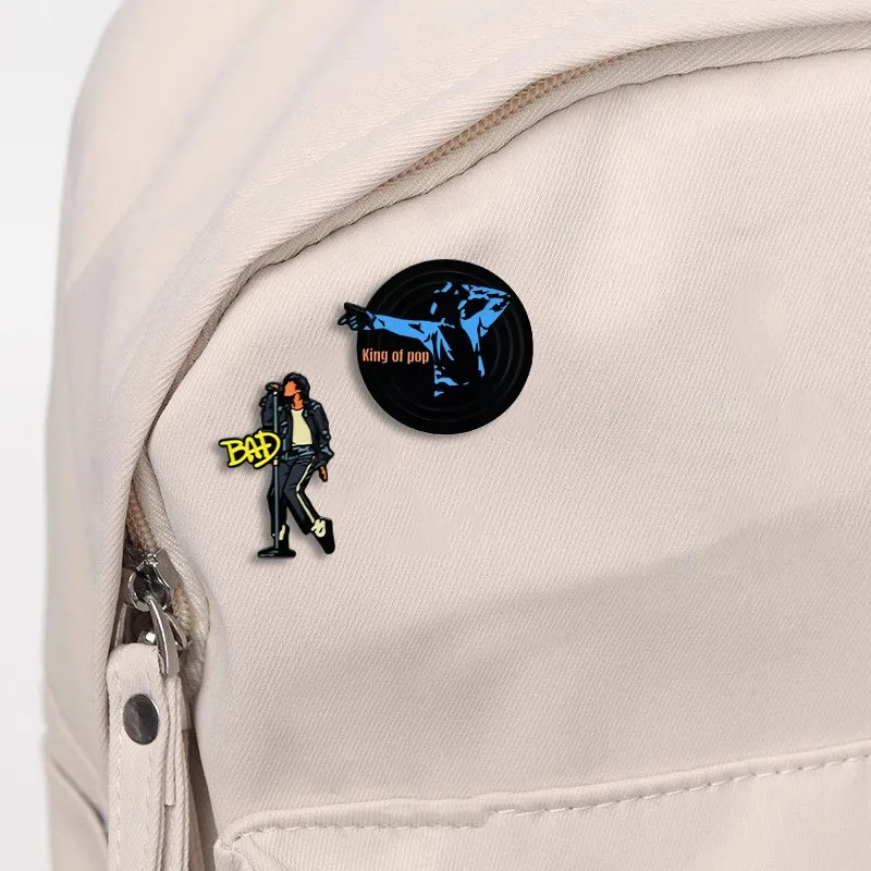 

Hot Singer Michael Jackson Shaped Badges Creative Character Letter Series Alloy Pins Accessory for Clothing and Bags Gifts