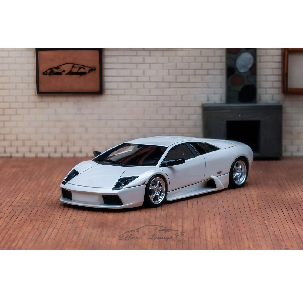 Modellino in Resina Cars'Lounge 1:64 Murielago