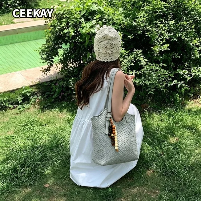 Elegant Woven Faux Leather Large Capacity Tote Handbag with Wood Bead , Light Adjustable Strap Shoulder Purse for Errands Campus