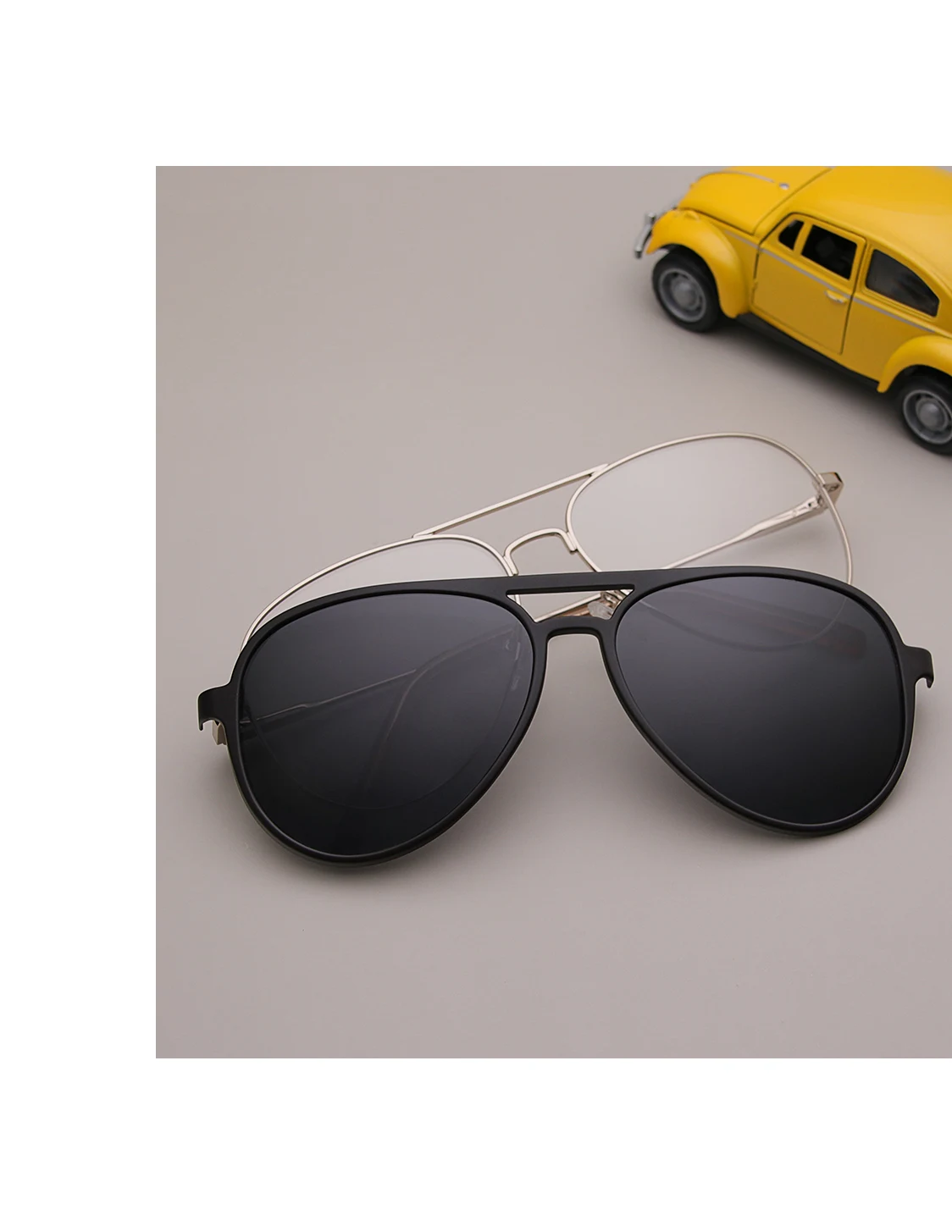 X207 Sonnenbrille für Herren, polarisierte Sonnenbrille, Reisebrille, klassische Pilotenbrille mit UV 400-Schutz – Detail 8