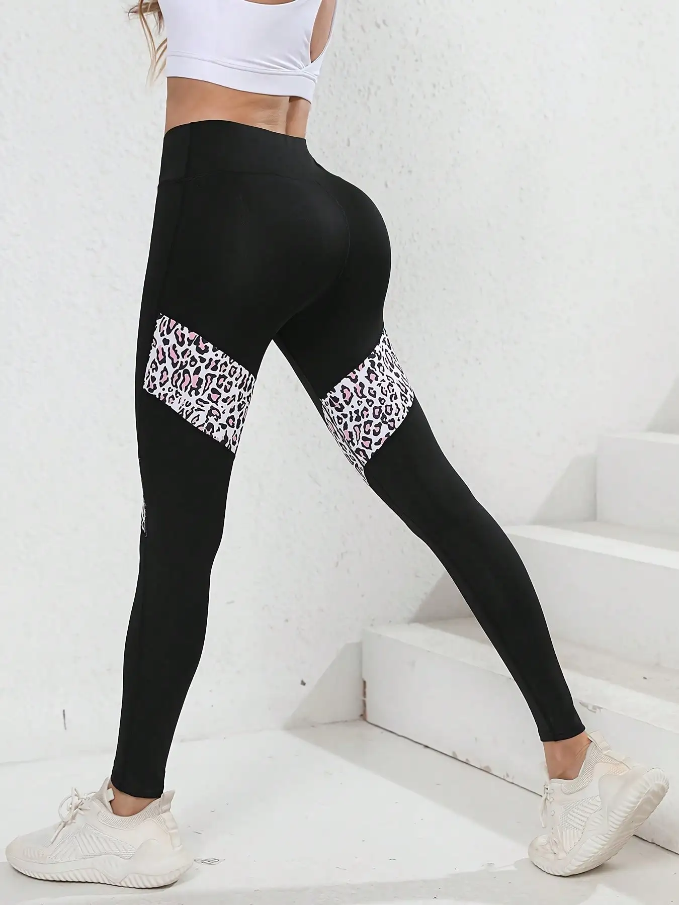 1 piece of color blocked mesh leopard print high waisted women's yoga leggings, waist cinching women's fitness leggings