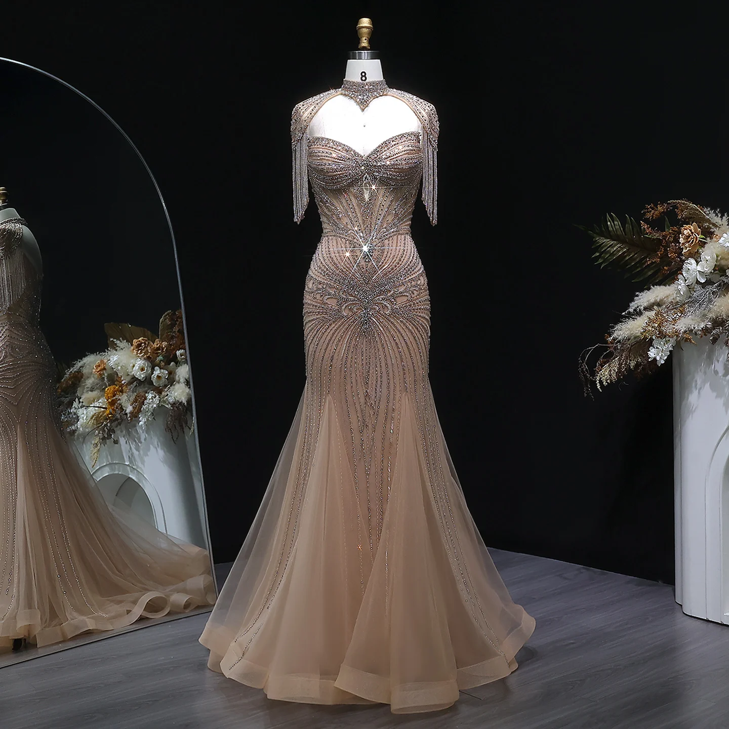 Sharon Said Elegantes Champagner-Meerjungfrauenkleid mit Cape-Ärmeln, Kristallperlen, Blaues Hochzeitskleid, SS021, Maßanfertigung – Detail 12