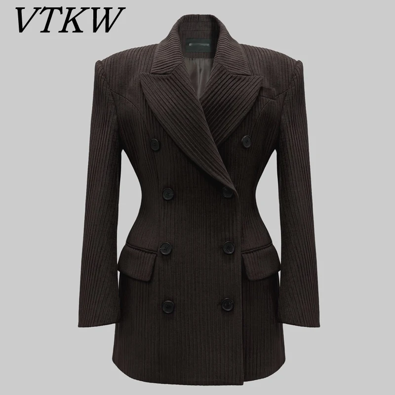 เสื้อเบลเซอร์ผู้หญิง VTKW 2025 รุ่นสปริง สีดำ ลายทาง กระดุมสองแถว ทรงเข้ารูป แขนยาว สไตล์ชิค เหมาะสำหรับทำงาน แฟชั่น