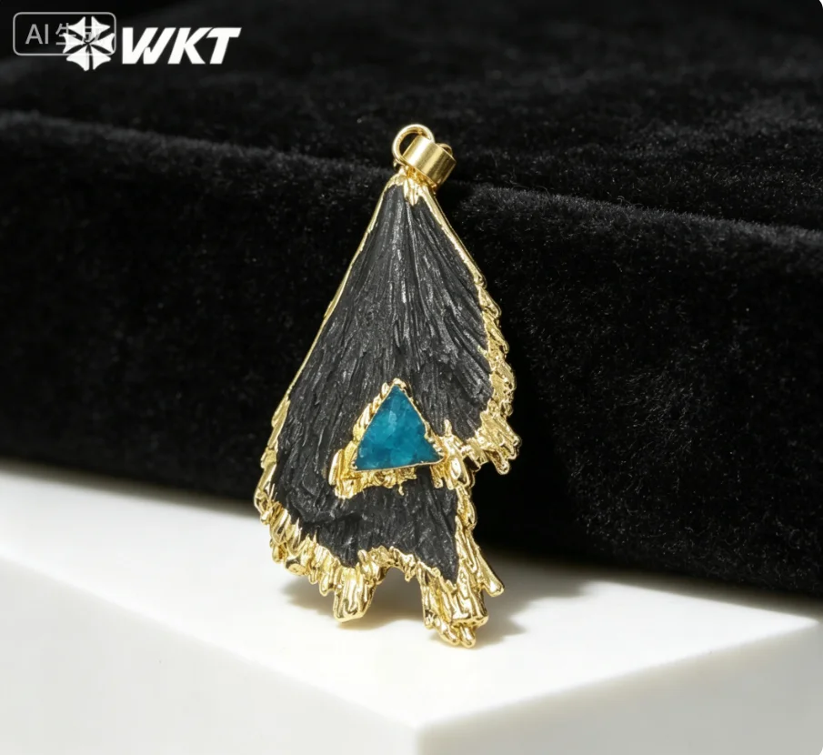 WT-P1369 Wholesale Design Custom Raw Black Kyanite Pendant With Druzy Stone Pendants Unique For Fashion Jewelry Making