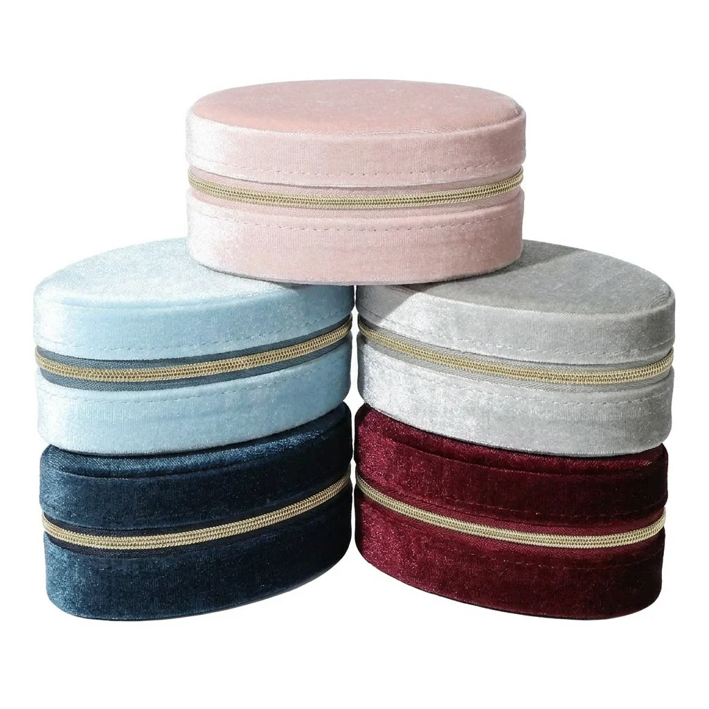 Mini Oval Velvet Travel Jewelry Case Portable Rings Earrings Necklaces Storage Box Women Small Travel Jewellery Organizer Gift