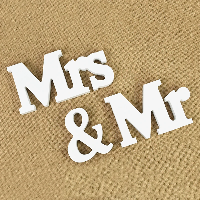 

3Pcs/set Mr & Mrs White Letter Wooden Sign For Rustic Wedding Just Married Party Decoration Photo Props Gifts 2024