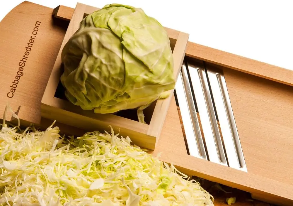 

Деревянная терка для капусты с защитным кожухом для пальцев и перчаткой, устойчивой к порезам, для квашеной капусты, сделано в Польше