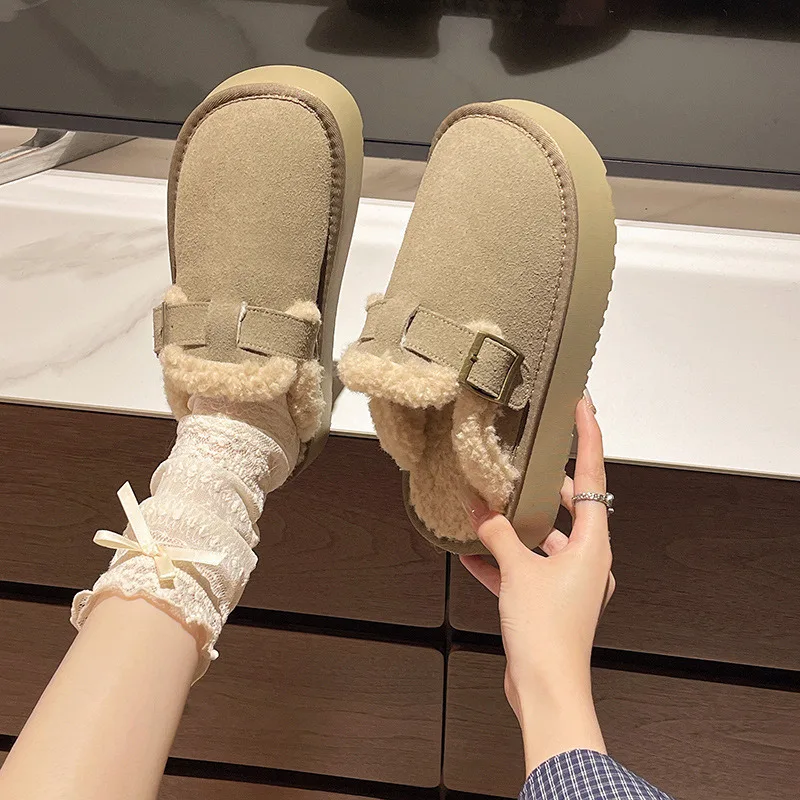 Winter Women's Boken Shoes Plush Fashion Retro Bean Shoes Cotton Women's Flat Sole Slippers