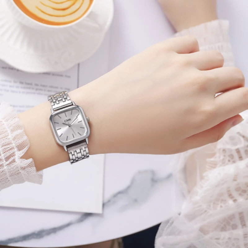 Casual Women Stainless Steel Bracelet Watch Women Fashion Minimalist Temperament Watches Small Square Alloy Quartz Wristwatches