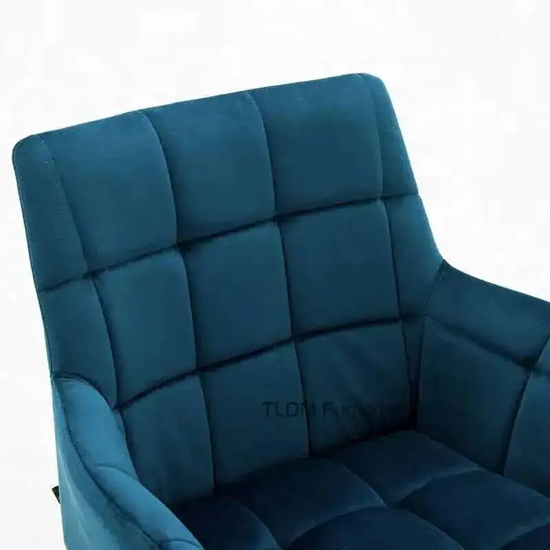 مصمم مسند الظهر كراسي تناول الطعام الإبداعية مطعم الظهر غرفة الطعام كرسي المنزل الأثاث الفاخر ضوء الفاخرة الحديد نادي أريكة P