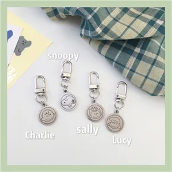 Miniso Creative Snoopy Keychain Non-fading Couple Pendant Jewelry Accessories Gift Kawaii  Anime Accessories Toy