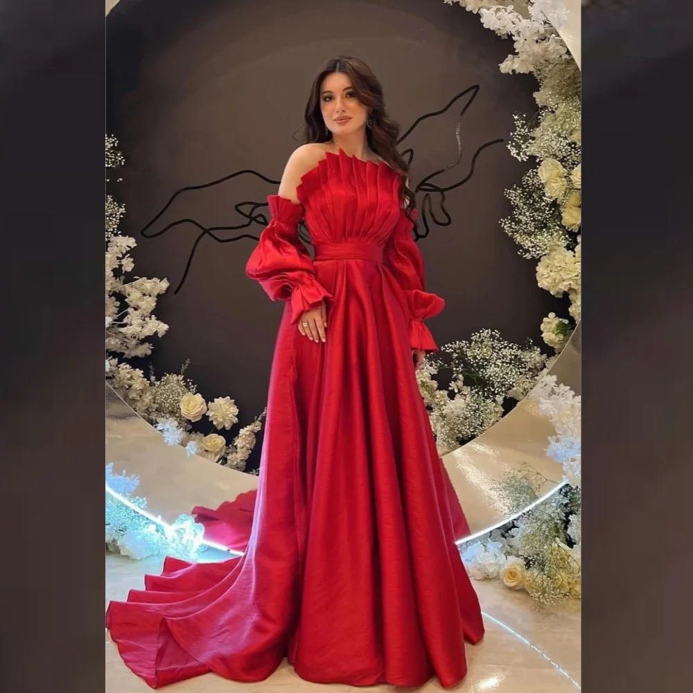 Gaun malam Satin terbungkus, Gaun panjang acara Bespoke bahu terbuka A-line Ruched lipit