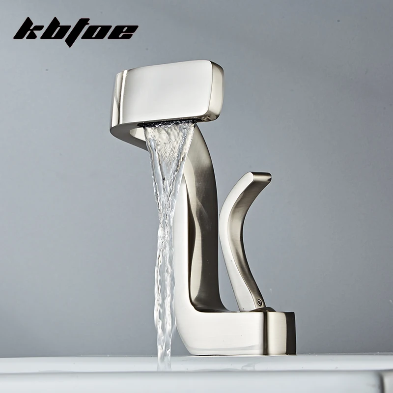 Imagem -03 - Torneira de Lavatório de Luxo Moderno para Banheiro Cachoeira Single Handle Taps Design Criativo de Latão Lavatório Água Quente e Fria Torneira Misturadora