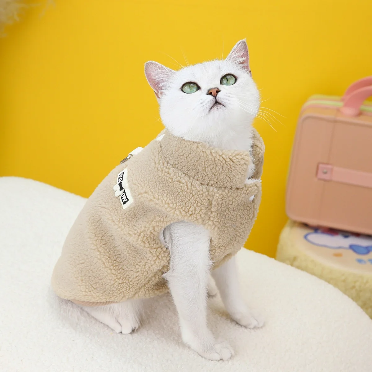 Autumn /Winter Pet Clothing Cat Cotton Vest Korean Lamb Wool Cat Costume Pets Acessorios Para Gatos