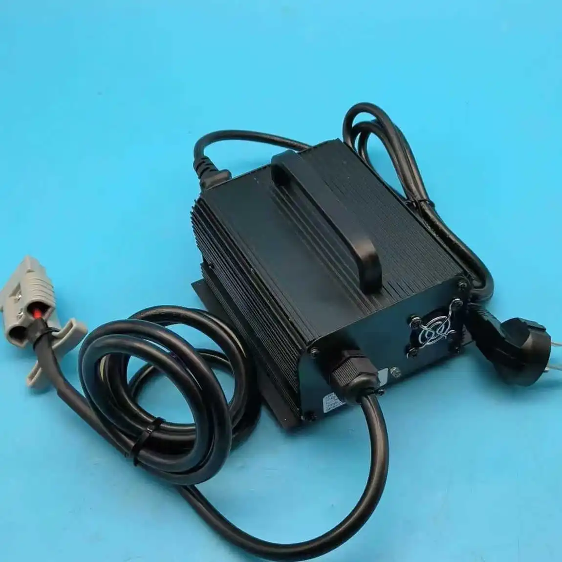 

12V15A Lead Acid Liquid Battery Charger Heli Nuoli Electric Pallet Handling Stacker Charger Accessories
