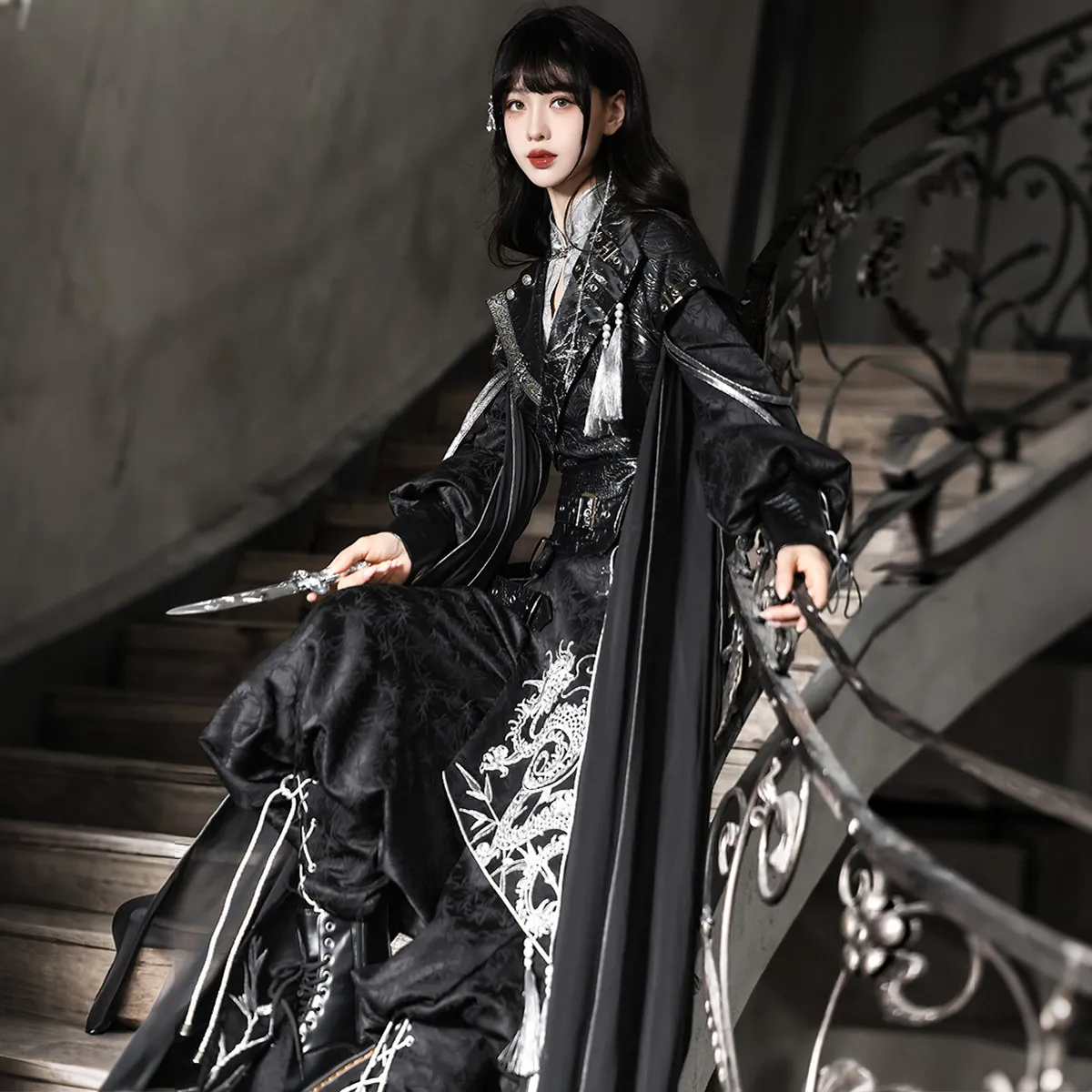 Women Improved Hanfu Set Chinese Dragon Embroidery Dark Style Han Elements Outfit Top Coat Pants Waist Seal Cosplay Costume