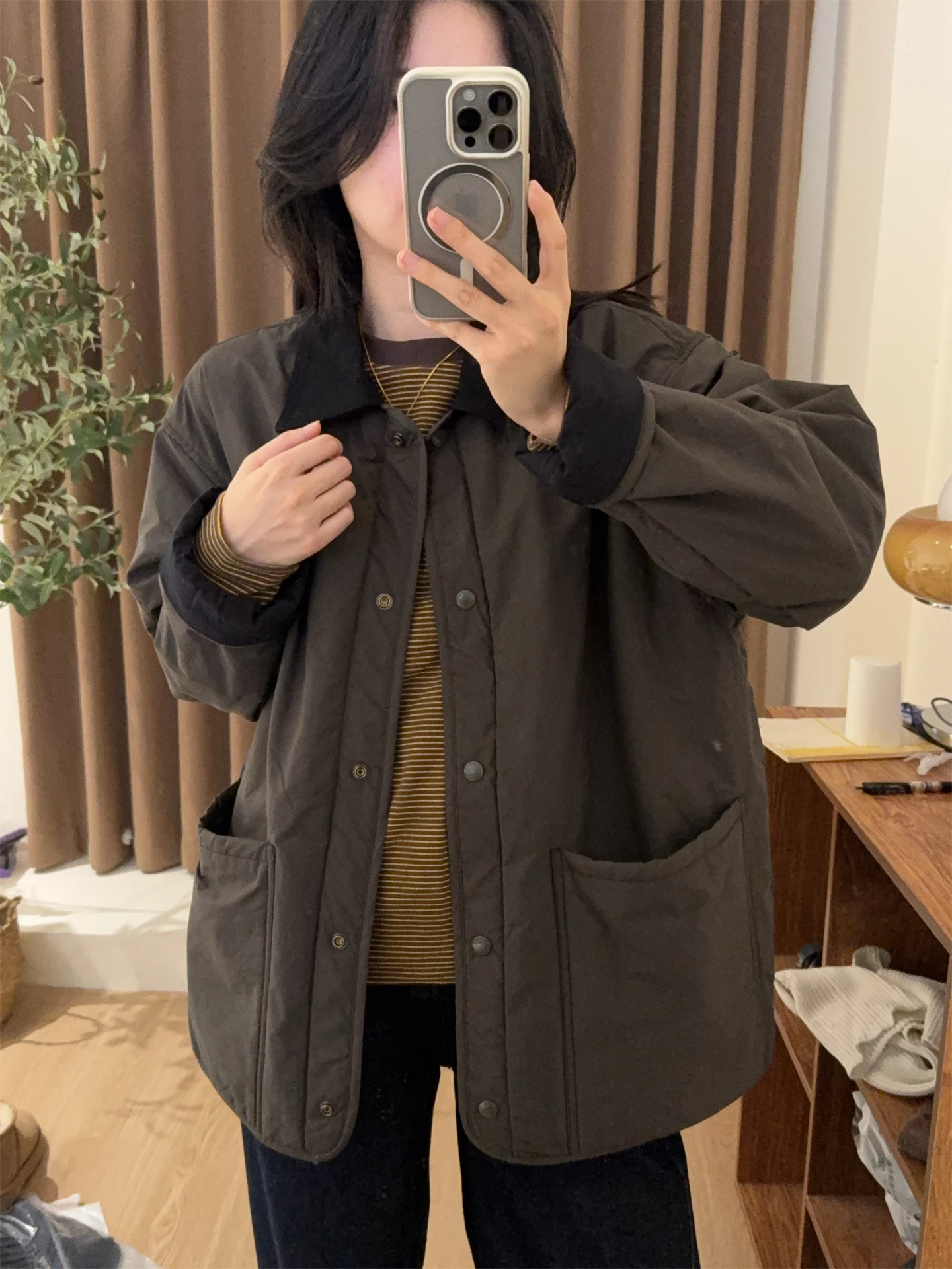 

Повседневная свободная хлопковая женская куртка с воротником контрастного цвета, большая винтажная рабочая одежда, длинный цвет све