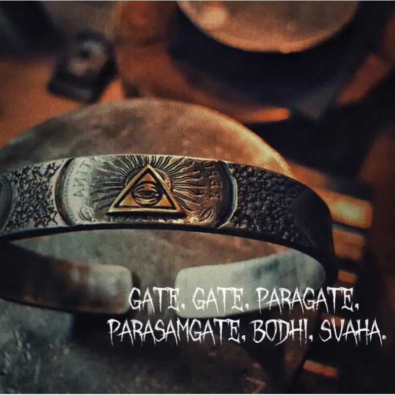 

Invisible Eye Retro Silver Bracelet Bangles