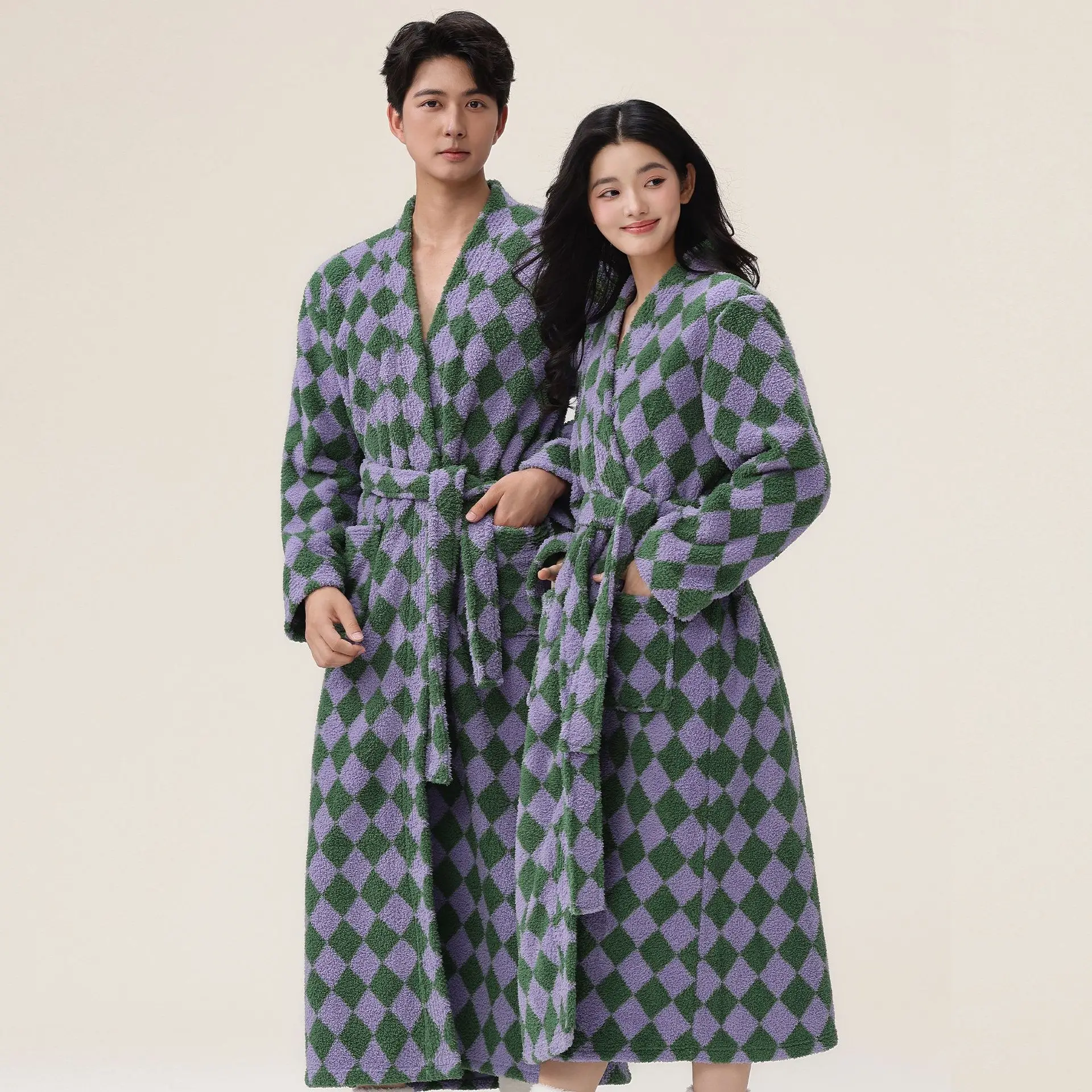 Female Autumn and Winter Warm Long Coral Velvet Thick Couple Bath Bathrobes Men Women Pajamas Shower Robe Bath Towels For Adults
