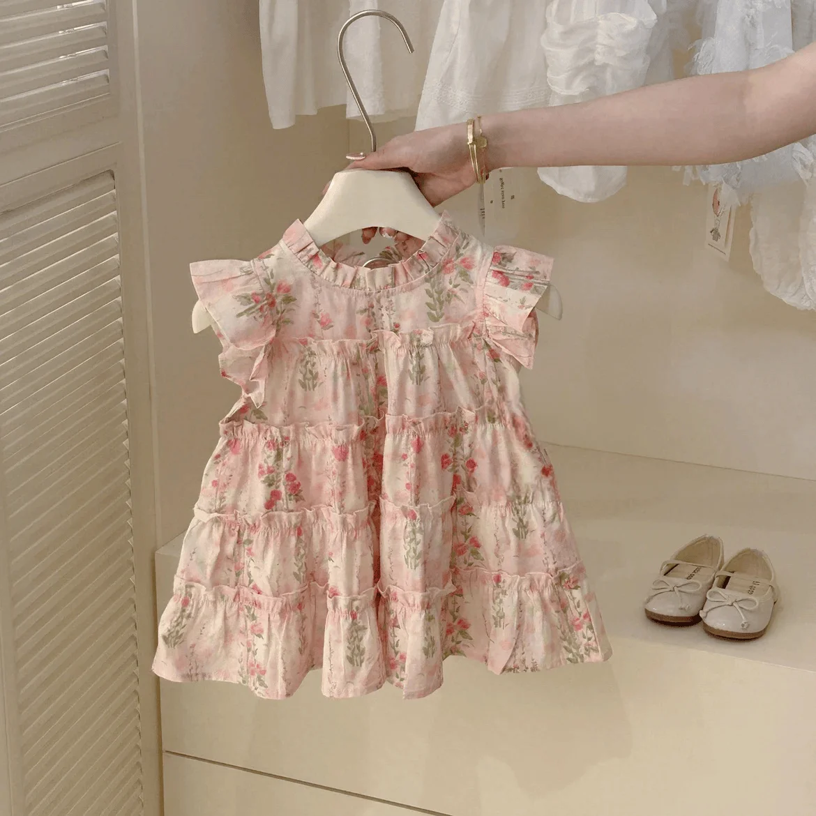 Girls Floral Tiered Dress, Kids Flutter Sleeve Ruffle Neck Sundress Casual Summer Dress for Toddler Girls Daily Wear & Vacation