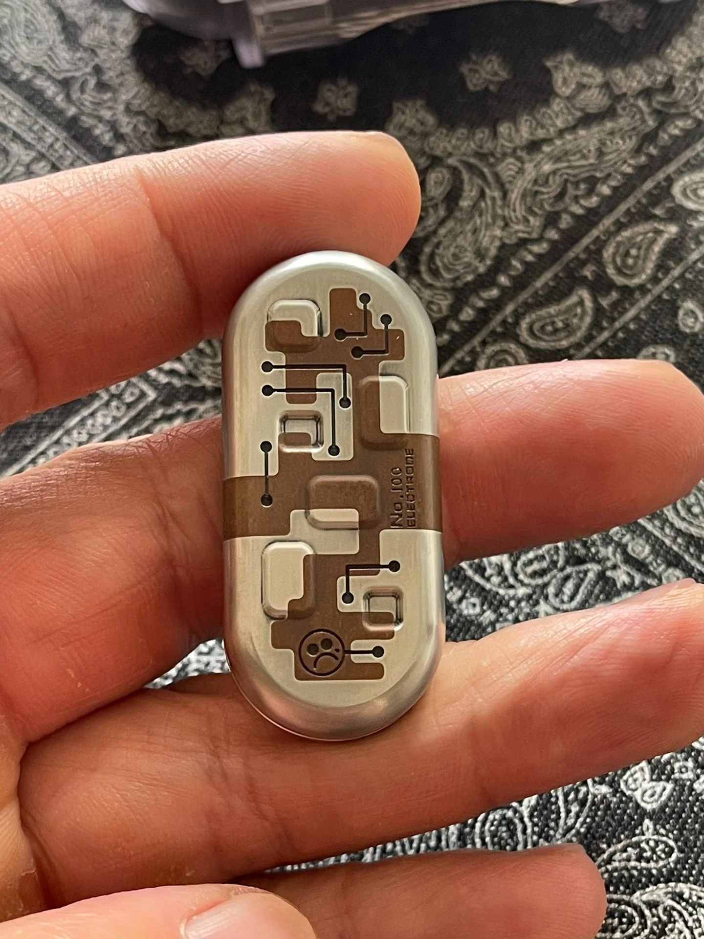 Used EDC DZ Copper Electrode Topb Peek Version EDC Metal Decompression Toy