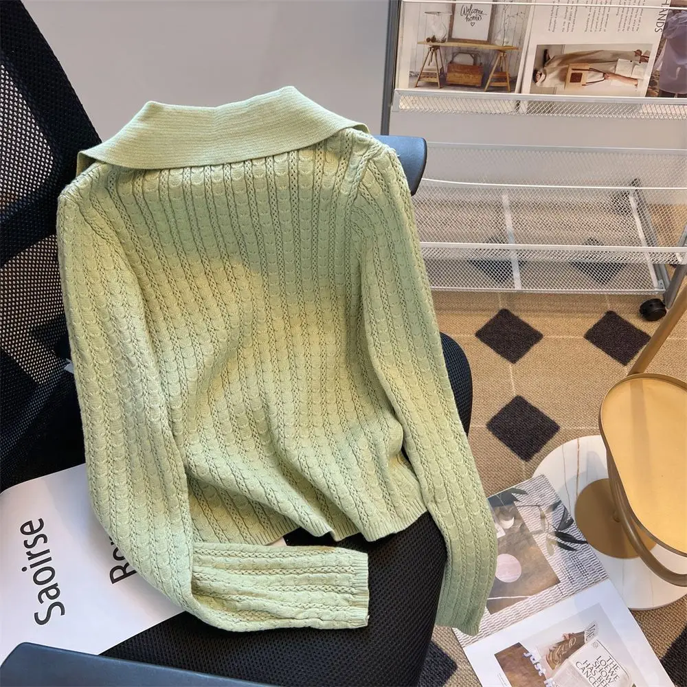 Woman's Clothes V-neck Green Sweater Hollow Out Grace Casual Niche Chic Soft Popular Fashion Trend All-match Lively Cardigan Ins