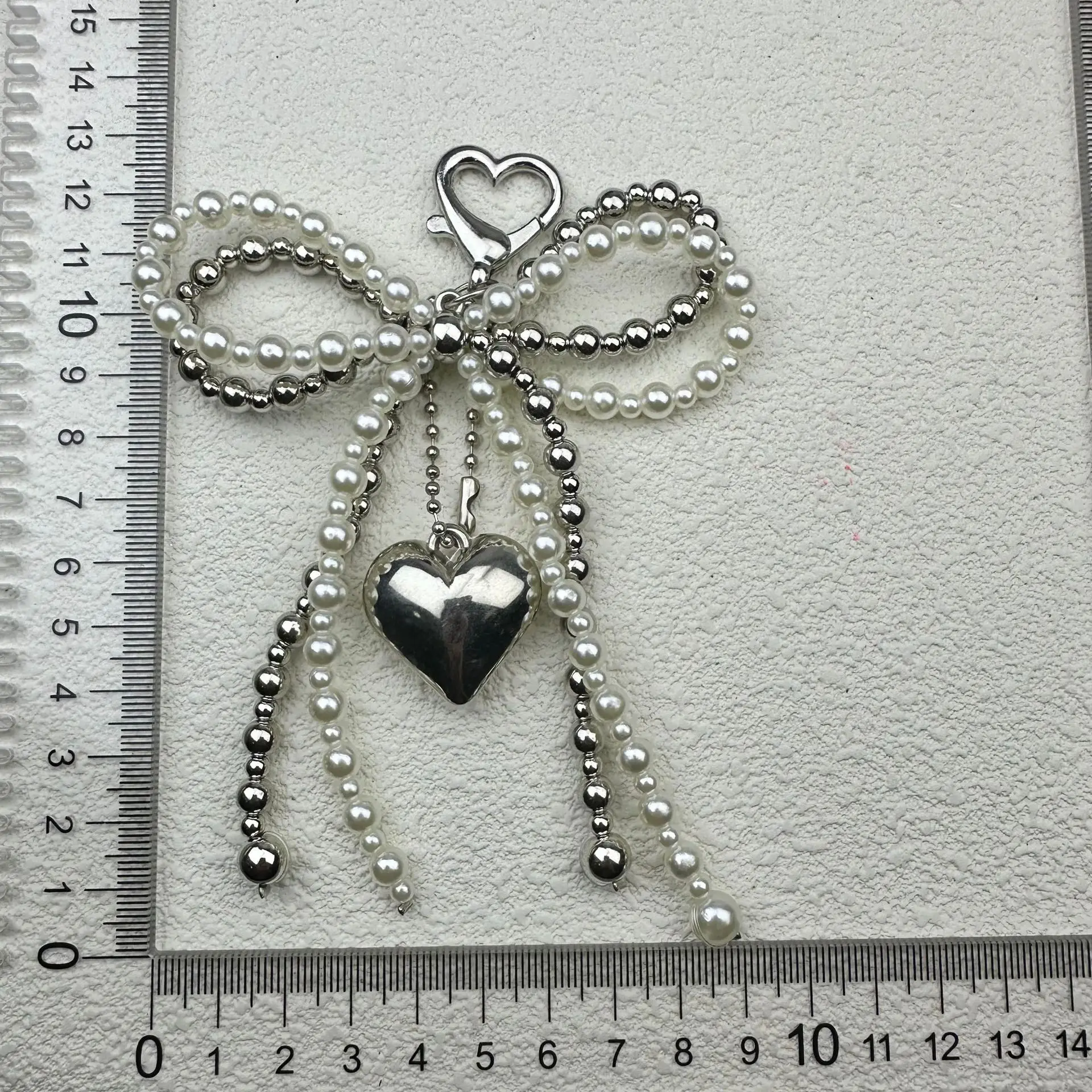 달콤한 리본 하트 모양 가방 참 키체인 귀여운 비즈 참 키링 휴대폰 끈 가방 펜던트 액세서리 선물