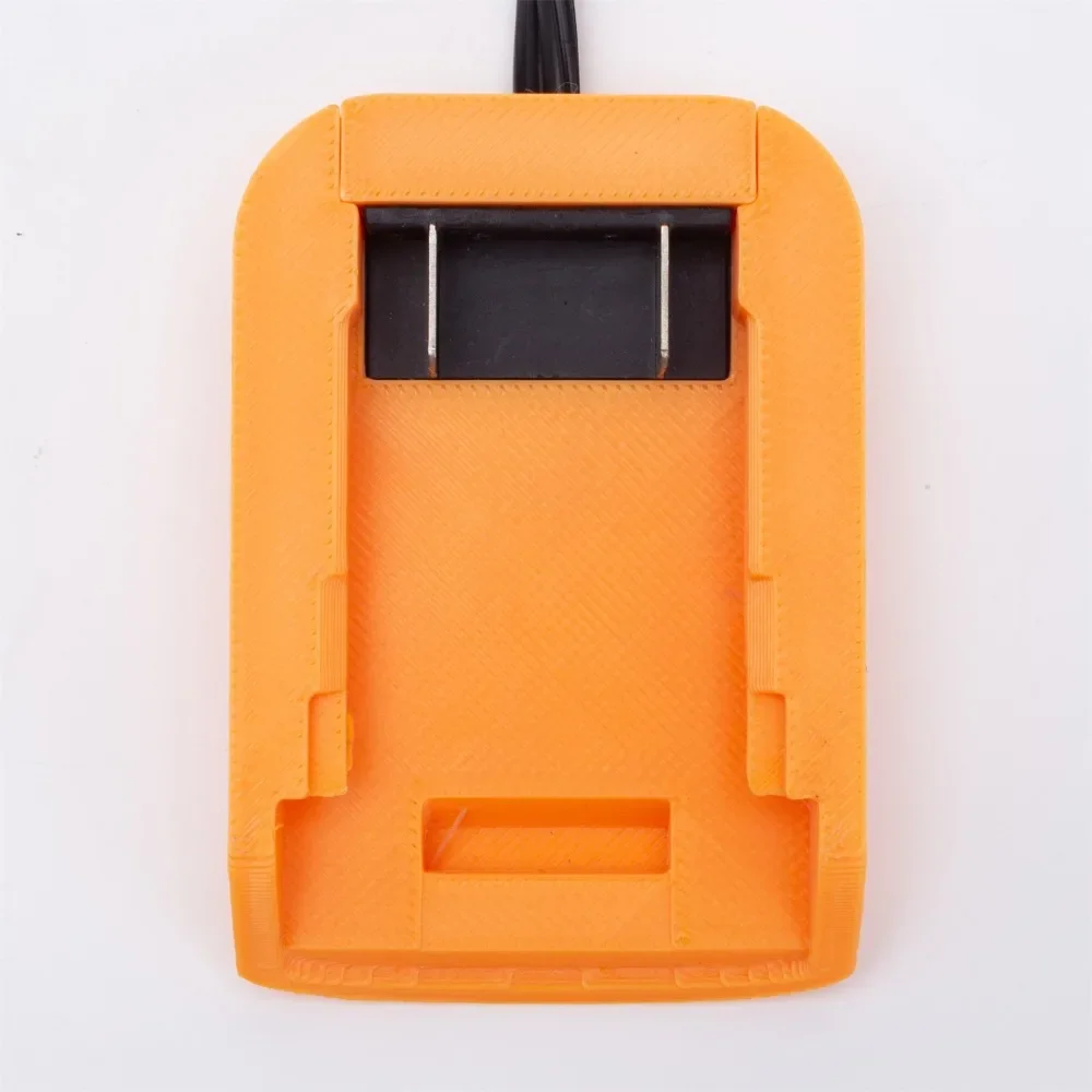 Imagem -05 - Adaptador de Tomada de Inversor de Energia Portátil de 200w para Bateria Dewalt 18v xr dc 1520v para ac 220v Alimentado com Usb 5v 2.4a para Reino Unido ue au
