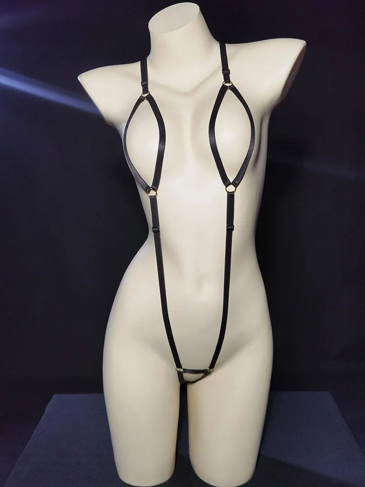 

Sexy high slit one-piece three-point suspender with perspective, hollowed out wiring harness, one-piece gaming suit, rope jacket