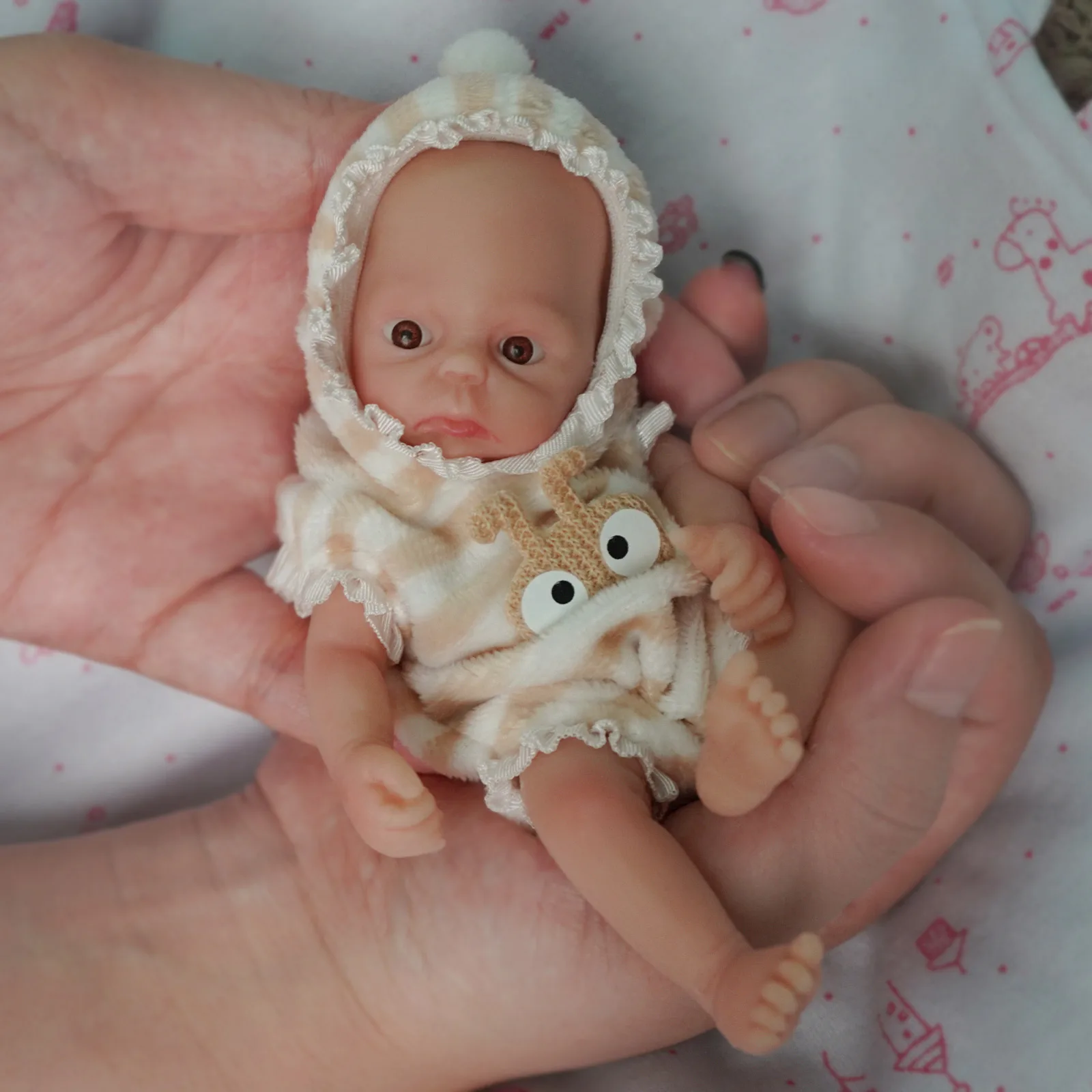 Mini Reborn Lalka 14 cm Całe Ciało z Silikonu Realistyczna Noworodka Dziewczynka Lalka Prezent dla Dzieci Kolekcjonerska Lalka Realistyczna