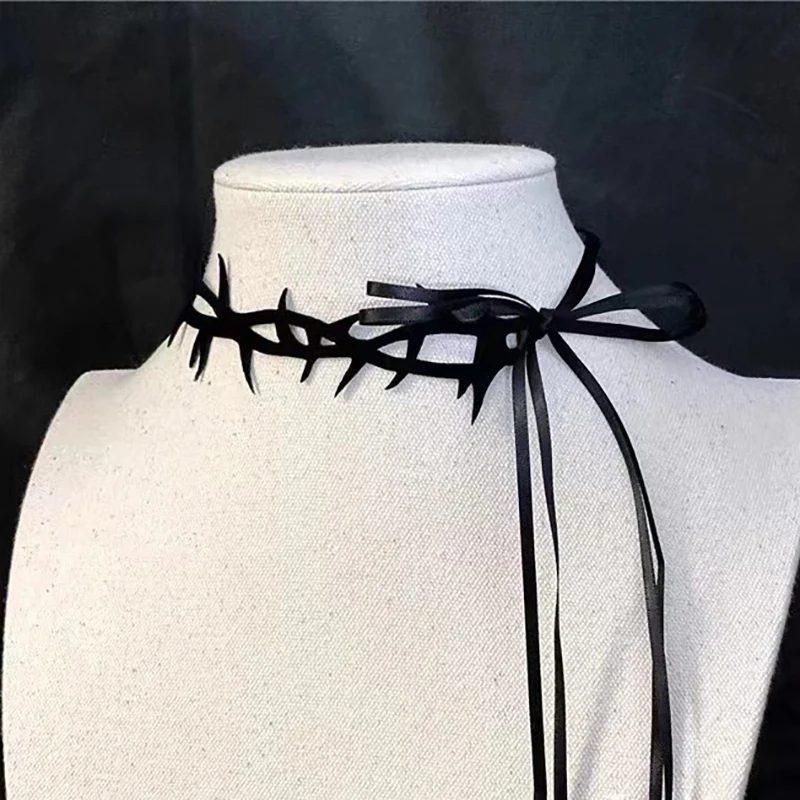 Fashion Thorns Velvet Choker Necklace For Women Vintage Clavicle Chain Gothic Girl Neck Jewelry Accessories