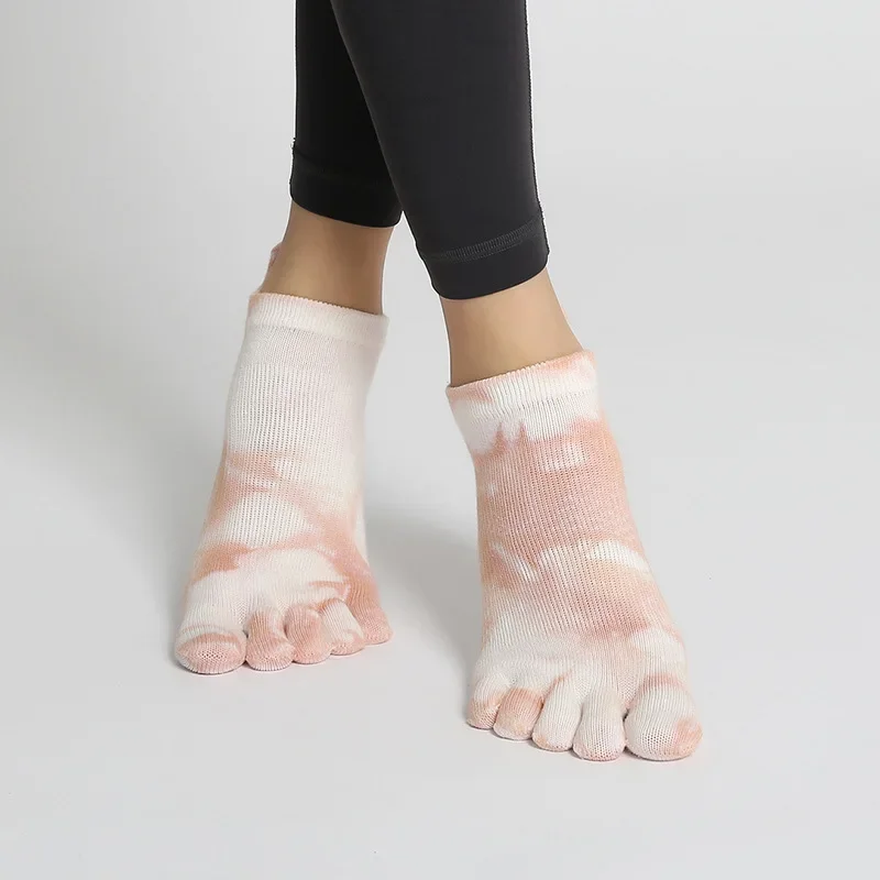 Yoga Socks Women Cotton Silicone Non-slip Barre Pilates Socks Ballet Dance Sports Socks Five Toed Socks Fitness Socks Multicolor