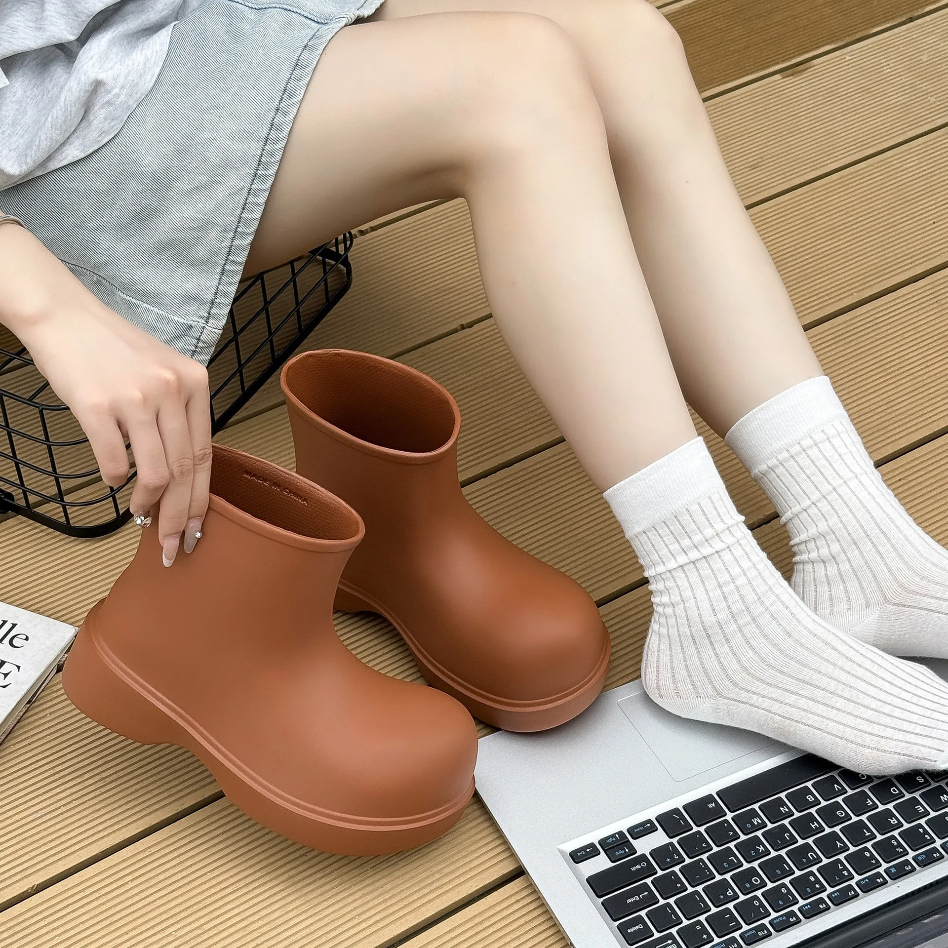 Thumbnail 2 - #3 Compare Rain Boots Before You Buy