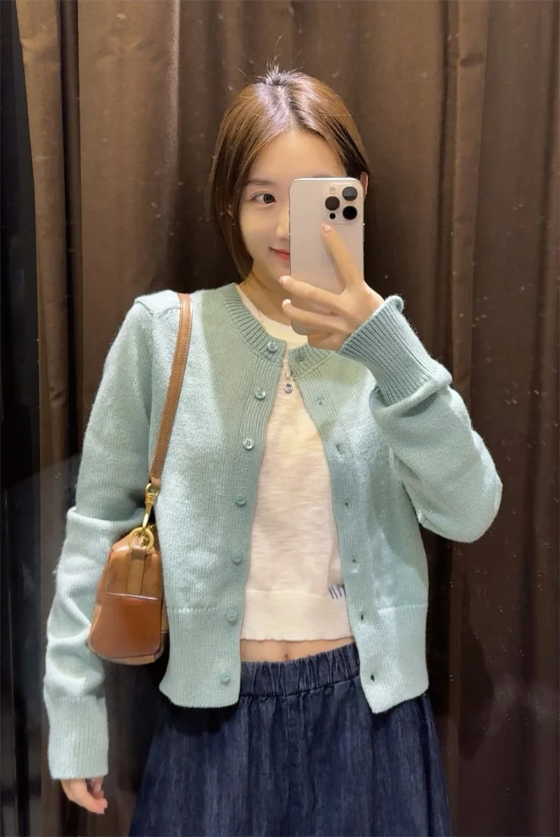 المرأة سترة مشغولة من الصوف 2025 قصيرة عادي غرزة الصلبة واحدة الصدر سترة الخريف مريحة بلوزة غير رسمية في الهواء الطلق