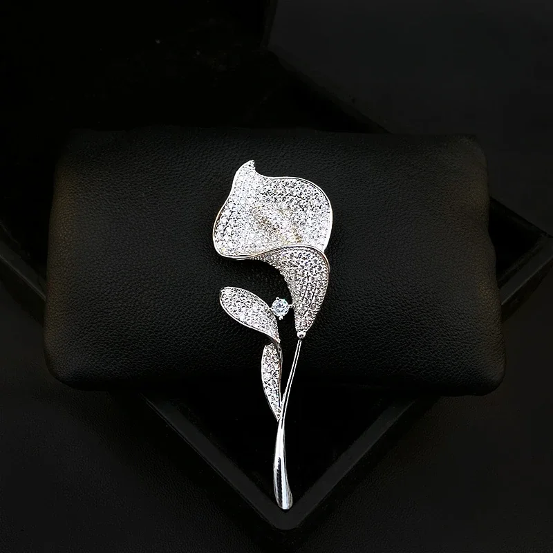 Exquisite Tulip Brooch for Women Suit Luxury Golden Flower Pin Cubic Zirconia Jewelry Clothing Accessories 3168