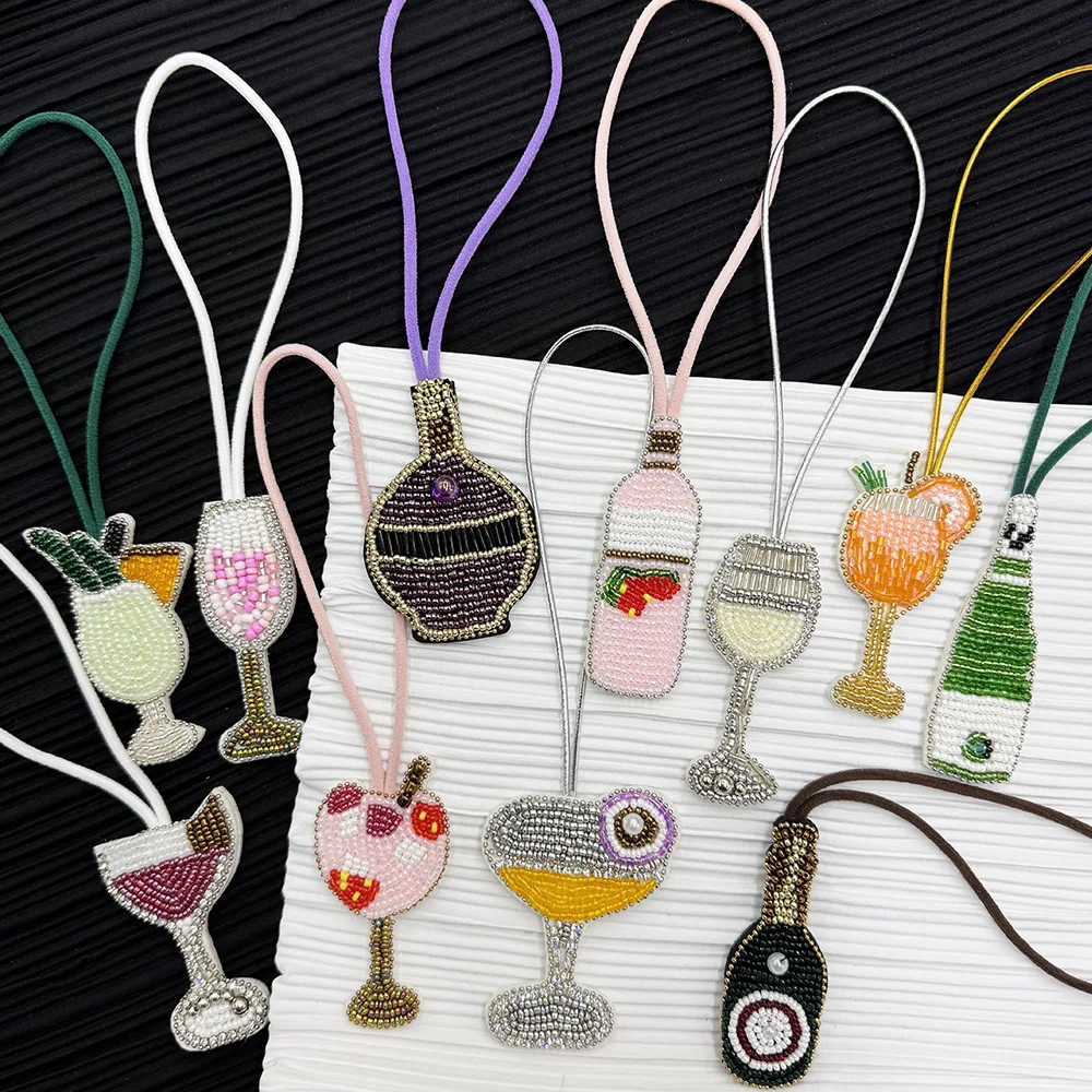 Creative Tall Glass Cocktail Hanging Rope Keychain 3d Handmade Rhinestone Beaded Patches Crystal Bag Lanyard Hanging Decoration