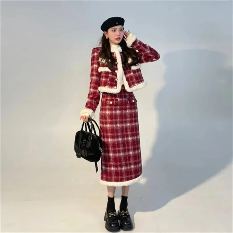 Conjunto de falda de lana para mujer, abrigo a cuadros con nudo navideño, atmósfera del día, trajes de falda, rejilla roja peluda, pequeña y fragante, otoño/invierno