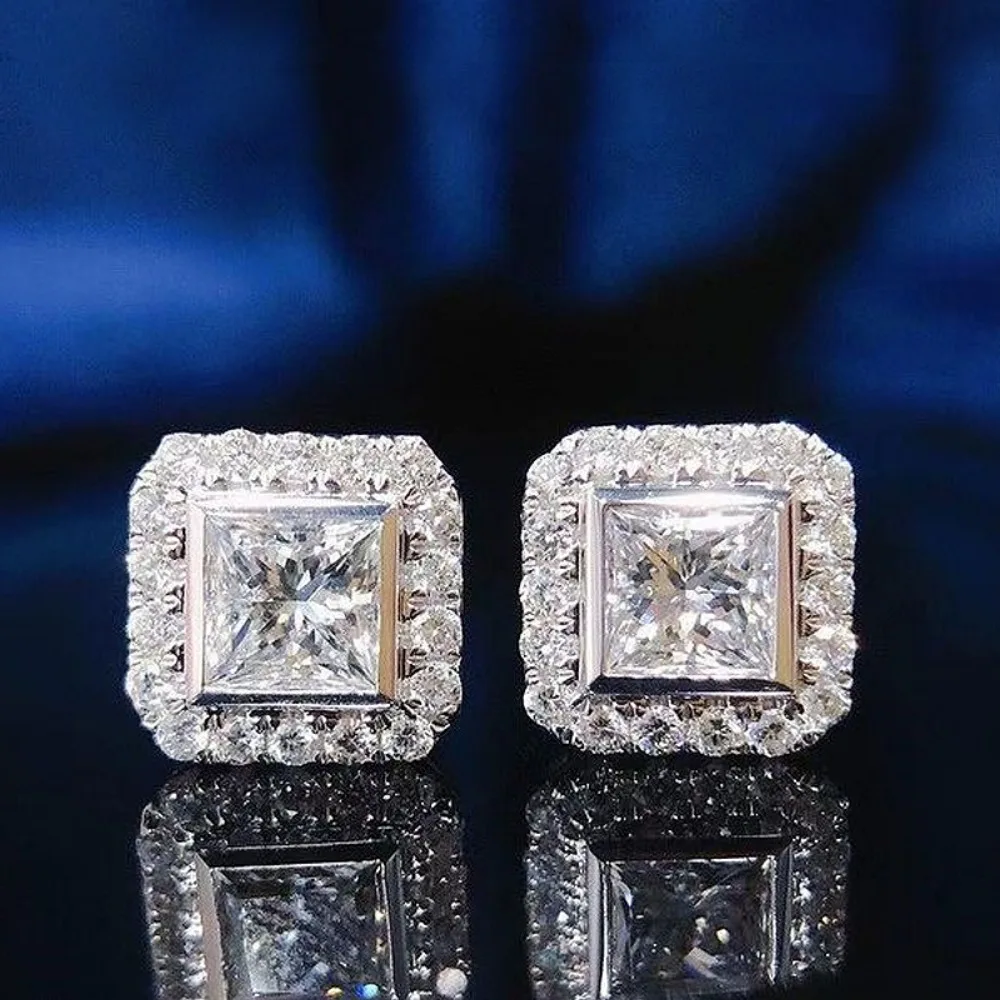 New Luxury Temperament Geometric Shiny Square 5A Zircon Stud Earrings for Women Fashion Bride Wedding Engagement Classic Jewelry
