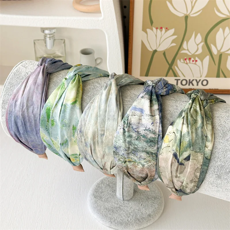 Korean Hot Selling Women's Oil Painting Satin Headband Niche Retro Cross Wide Version Gradient Color Halation