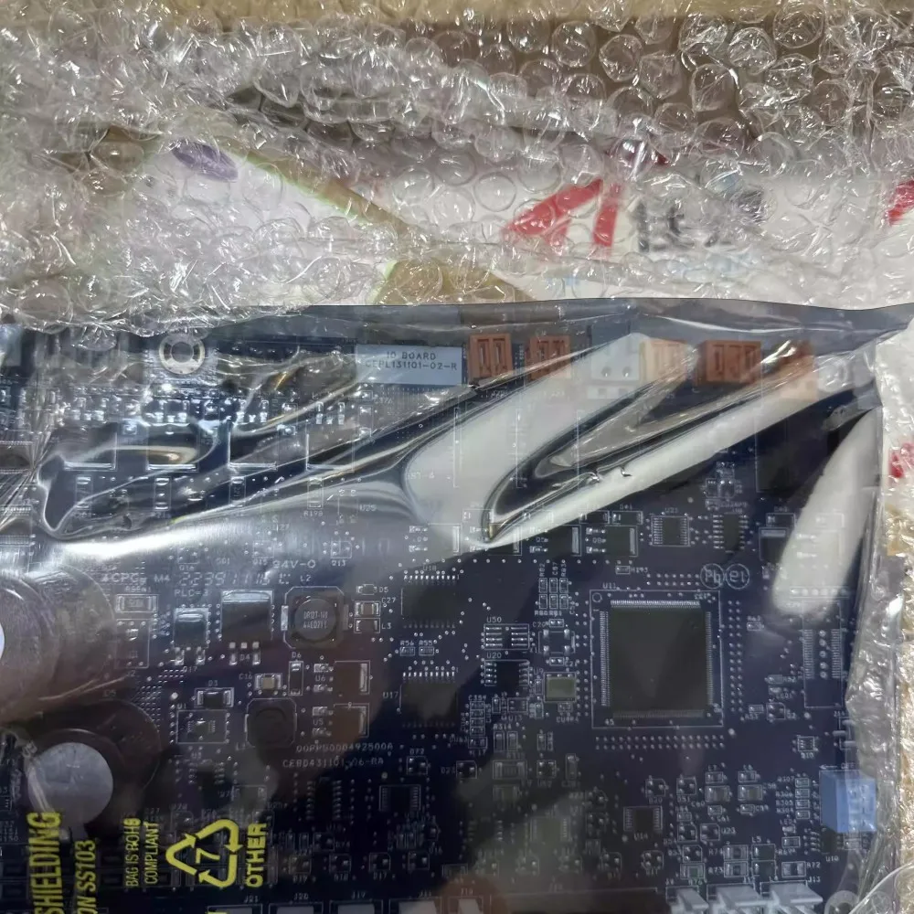 Aksesori papan sirkuit baru 32GB500382EE untuk unit sekrup pendingin udara pusat Carrier