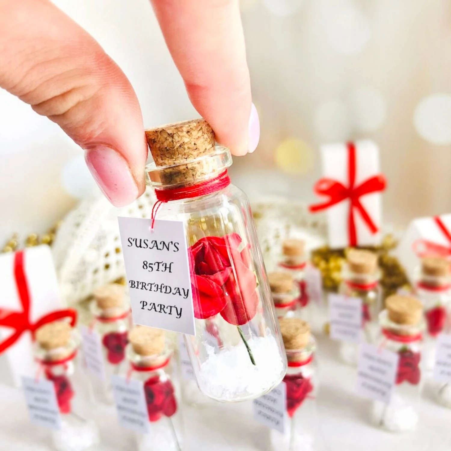 Mis Quince 15 recuerdos de fiesta, recuerdos de fiesta de cumpleaños de quinceañera, rosa roja personalizada para siempre en una botella, regalo de agradecimiento para Gue