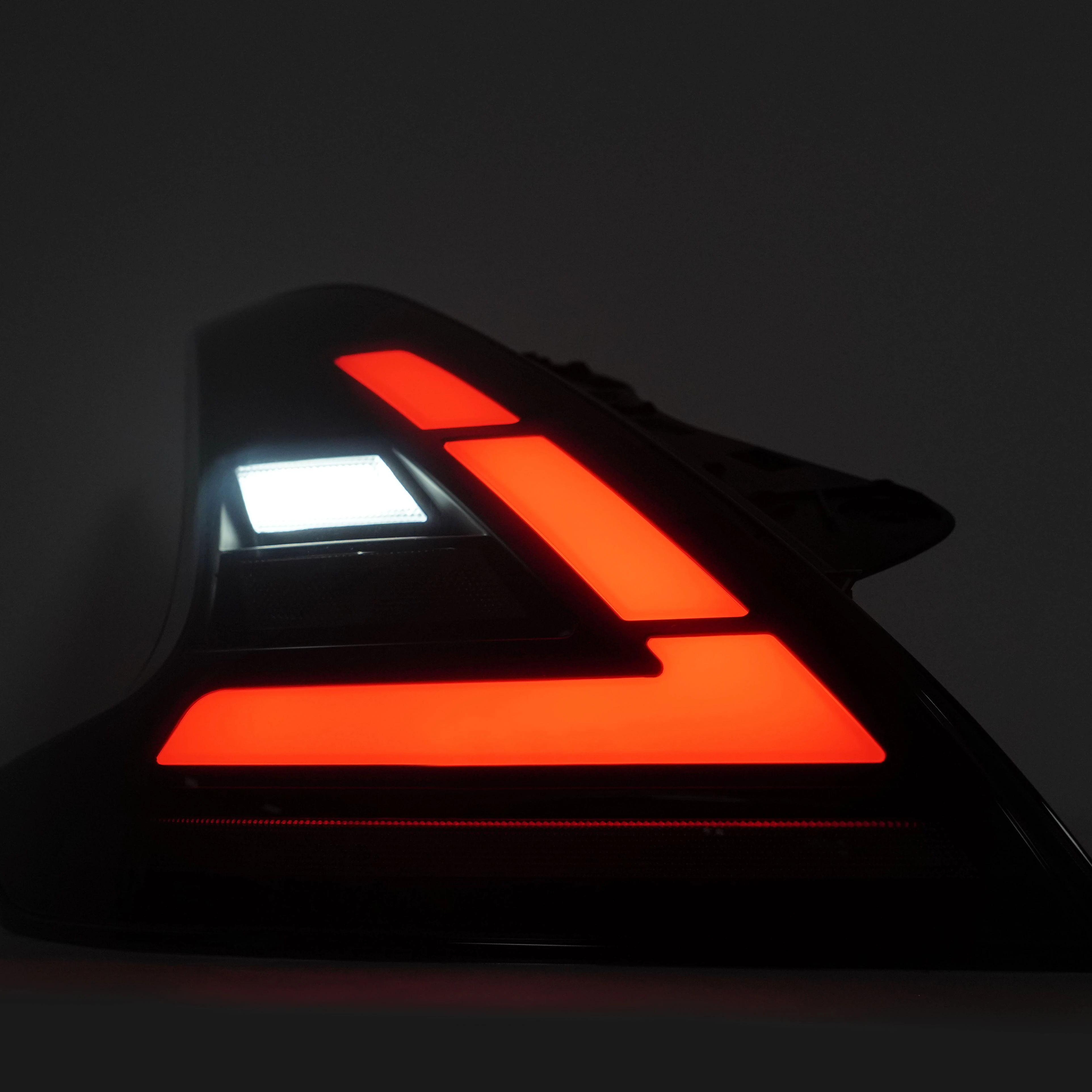 

DK Motion Car Light For Nissan 370z 13-19 Taillight LED Tail Lamp Daytime Running Light Automotive Accessories