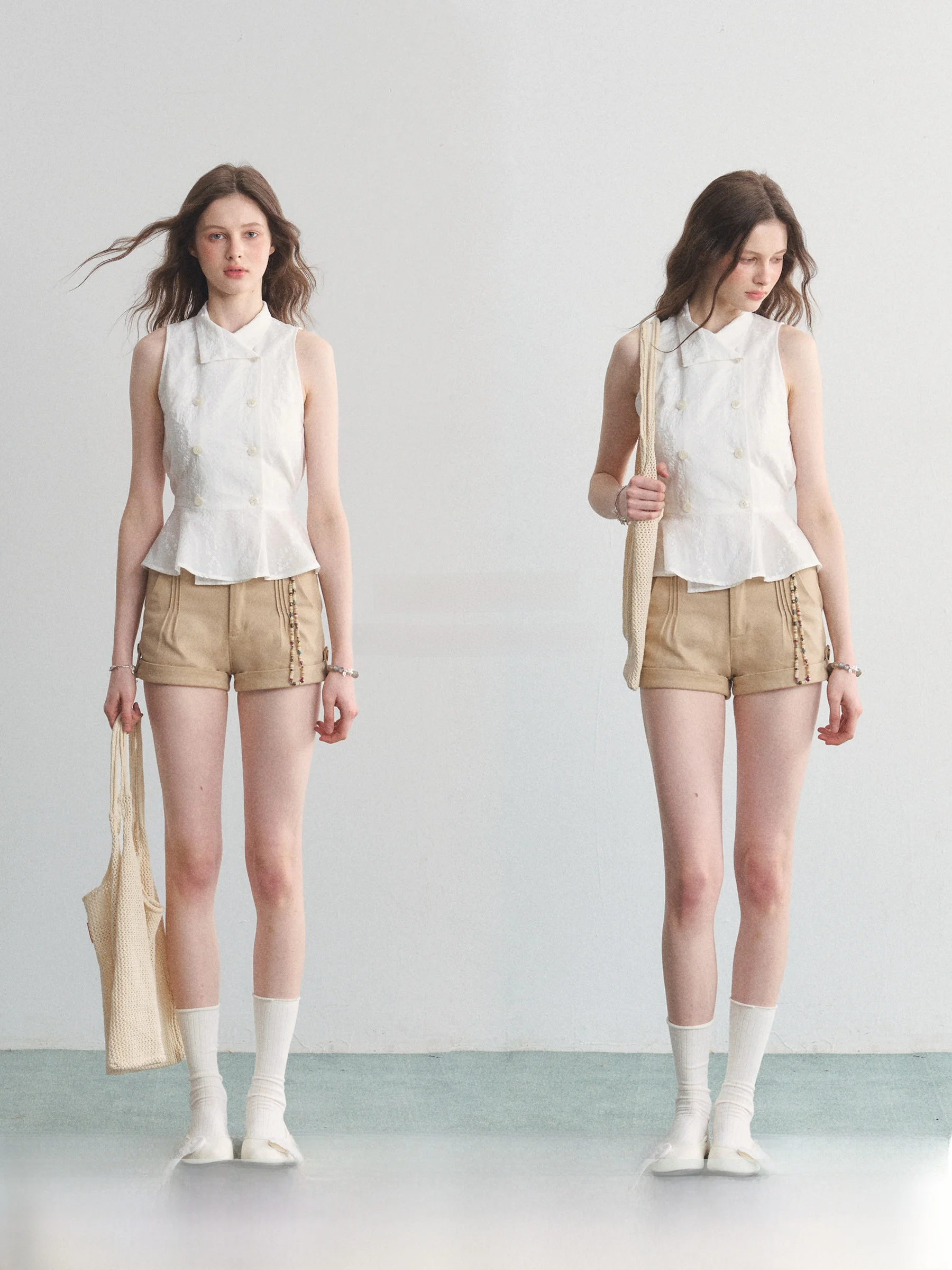 

SPEAR YOUTH Pure Cotton Embroidered Floral Casual Shirt Women's Slim Fit Sleeveless Neck Hanging Waist Cinched T-Shirt