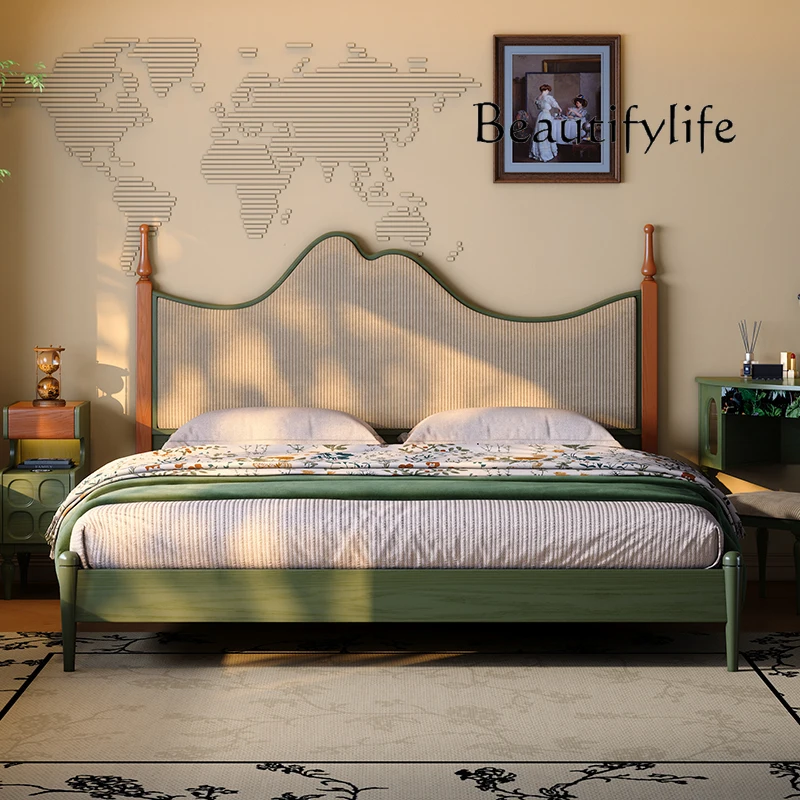 

French retro soft bag 1.8 double bedroom household solid wood bed 2025 new Chinese light luxury medium and ancient style