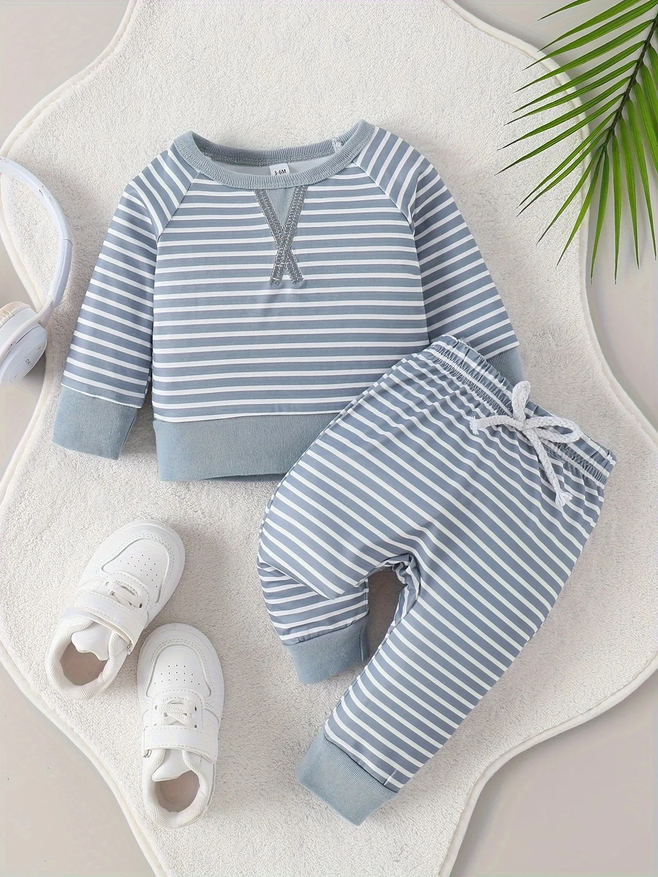 0-3 year old baby boys and girls spring and autumn striped patchwork long sleeved top+elastic waist pants fashionable two-piece